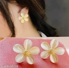 The Shringar Daisy Pearl Bloom Earrings