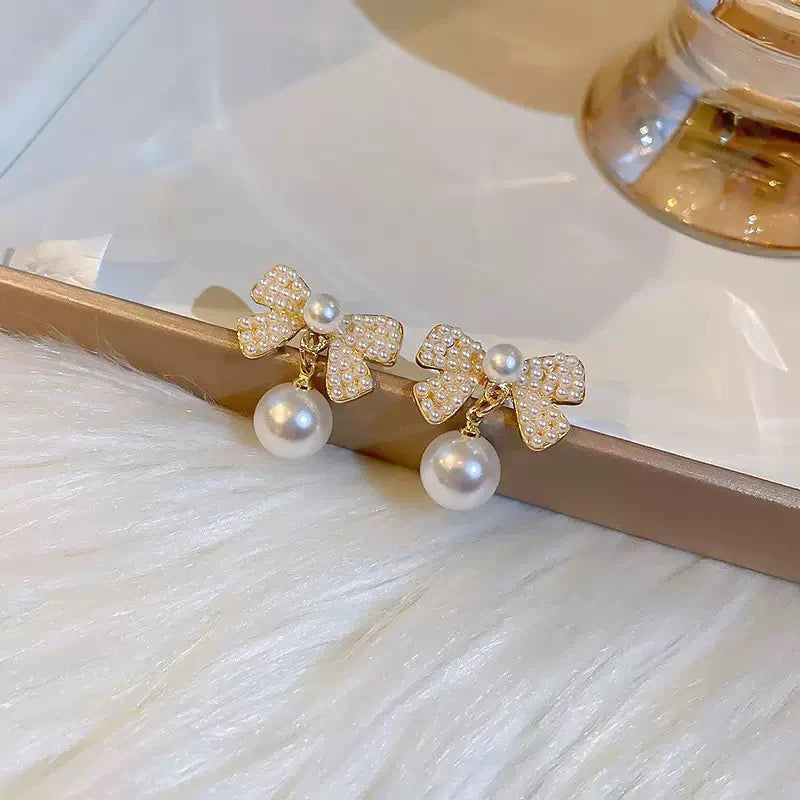 The Shringar Princess Pearl Knot Earrings
